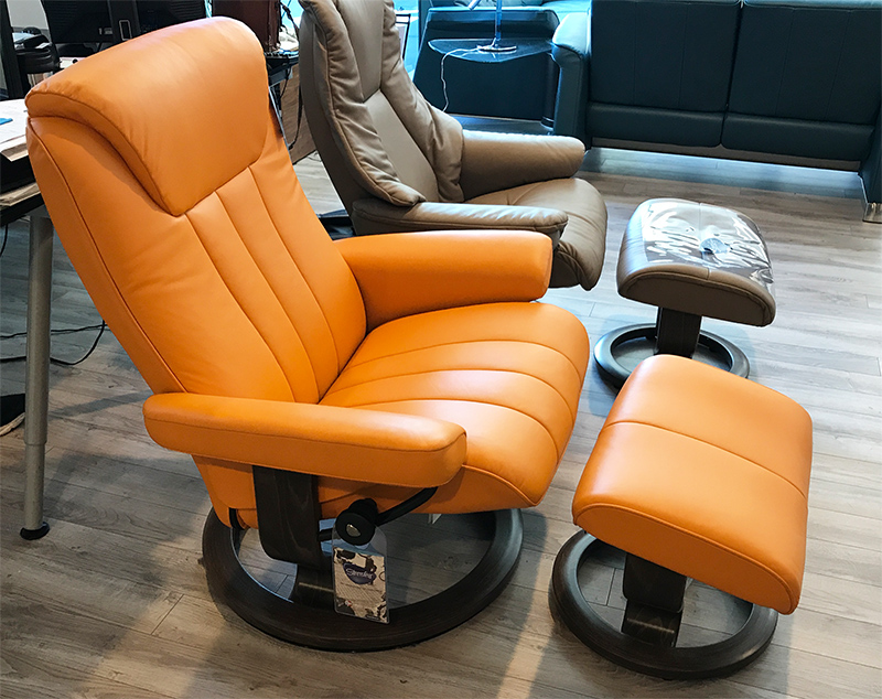 Stressless Bliss Recliner Chair and Ottoman Paloma Clementine Leather