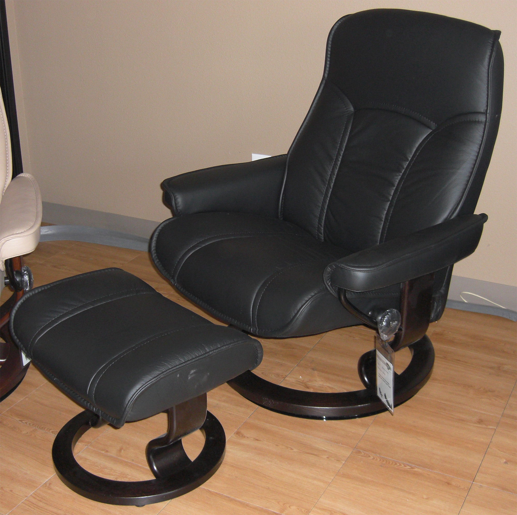 Leather Recliner Chair, Black Leather Recliner With Ottoman