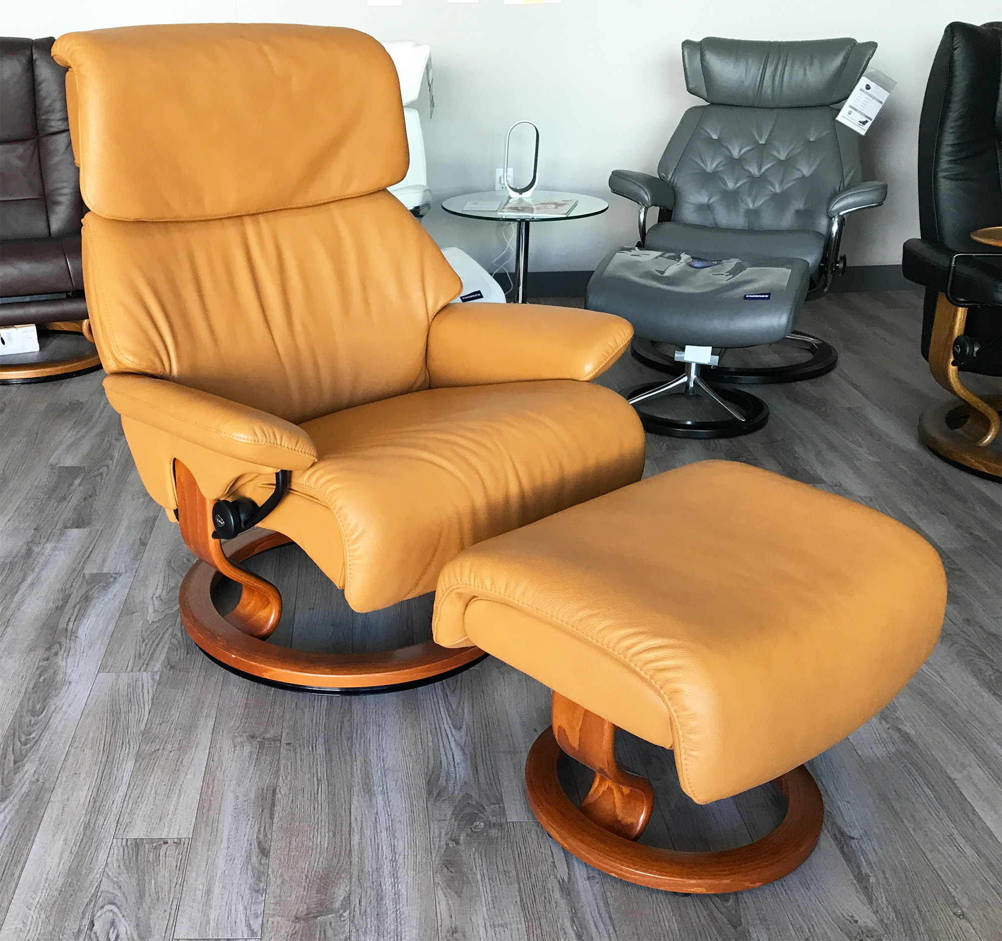 Stressless Spirit Large Dream Cori Tan Leather Recliner Chair and Ottoman  by Ekornes - Stressless Spirit Large Dream Cori Tan Leather Chairs Recliners