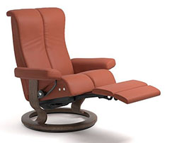 Stressless Piano LegComfort Power Footrest Recliner Chair