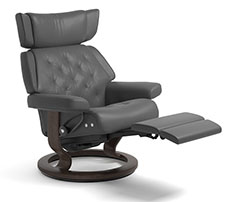 Stressless Skyline LegComfort Power Footrest Recliner Chair