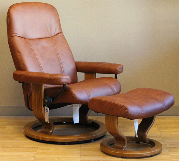 Ekornes Stressless Consul Small Classic Base Chair and Ottoman. Consul Recliner Chair Lounger Ergonomic Furniture