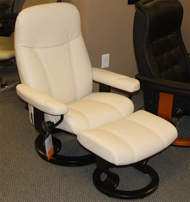 Stressless Consul Batick Cream Leather Chair Recliner and Ottoman by Ekornes