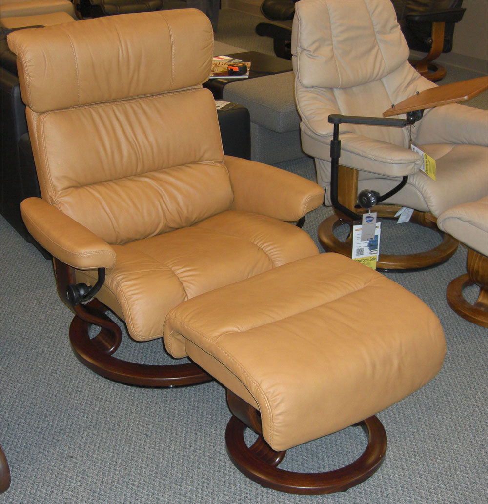 Stressless Paloma Tan 09423 Leather Color Recliner from Ekornes